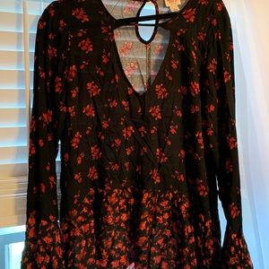 Floral long sleeve blouse